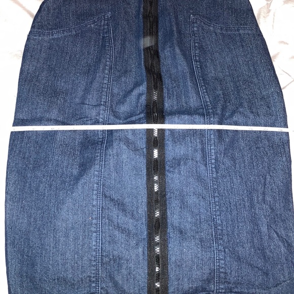 Denim skirt - Picture 6 of 6
